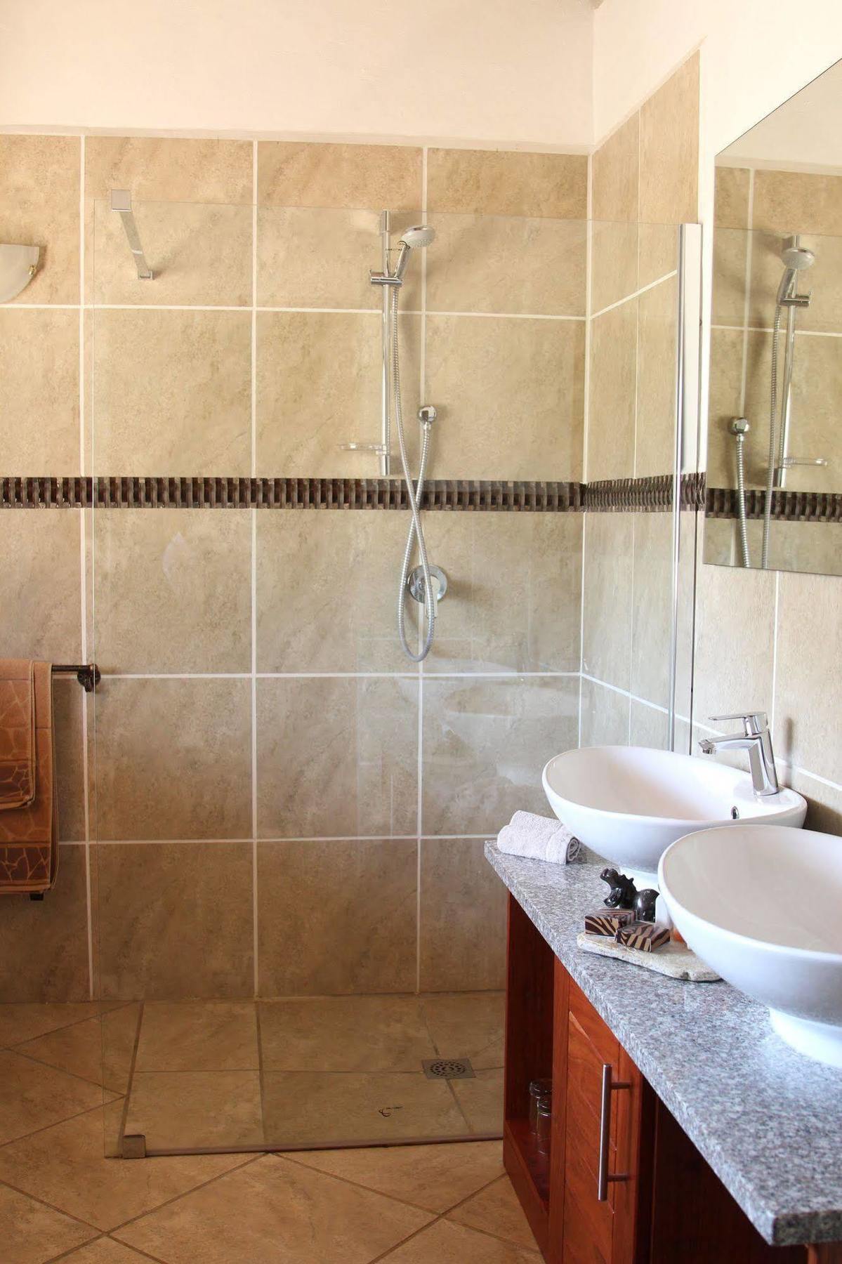 Kubu Safari Lodge Hoedspruit Eksteriør bilde